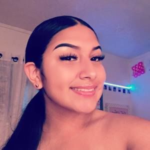 Meet your Posher, Jackelin